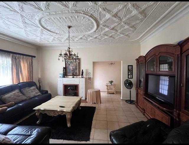 3 BEDROOM HOUSE FOR SALE IN GERMISTON STATION